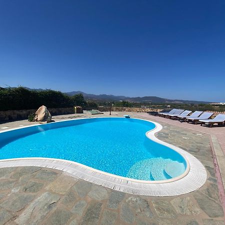 Villa Peonia Budoni Εξωτερικό φωτογραφία
