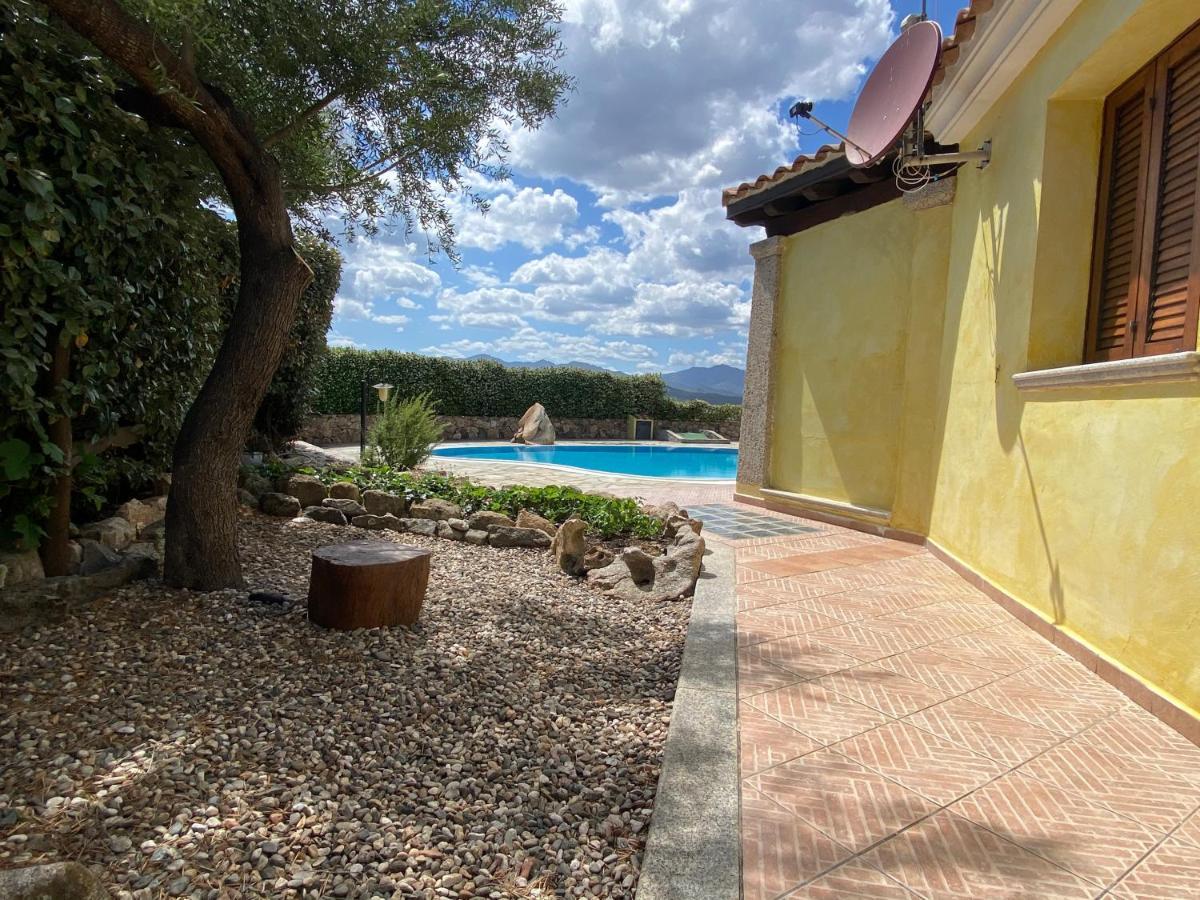 Villa Peonia Budoni Εξωτερικό φωτογραφία