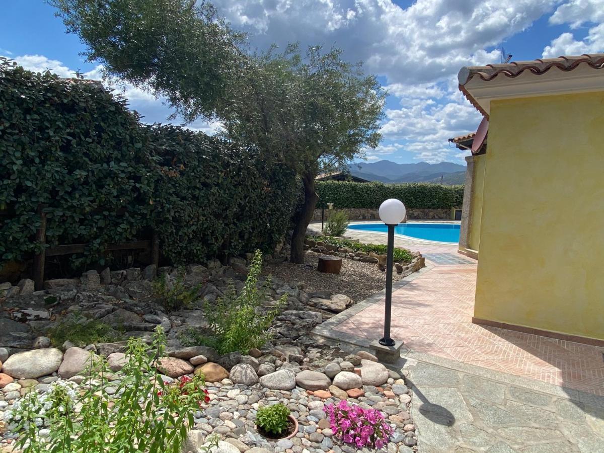 Villa Peonia Budoni Εξωτερικό φωτογραφία